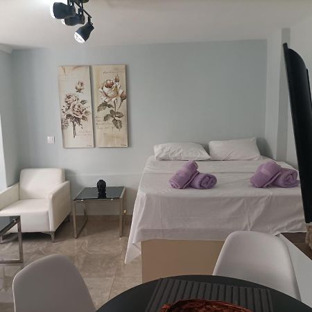 Cozy Studio Apartment Athens Exterior photo