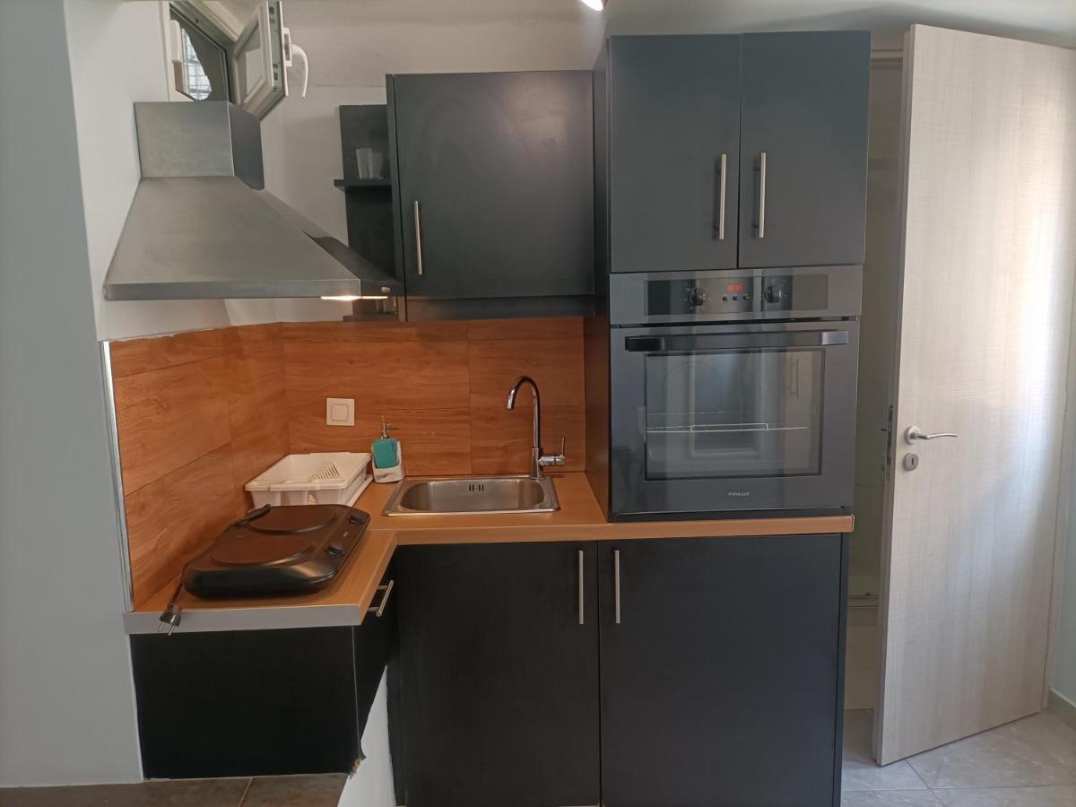 Cozy Studio Apartment Athens Exterior photo