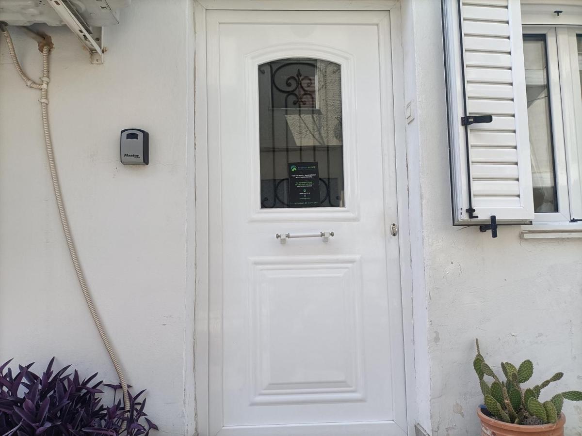 Cozy Studio Apartment Athens Exterior photo