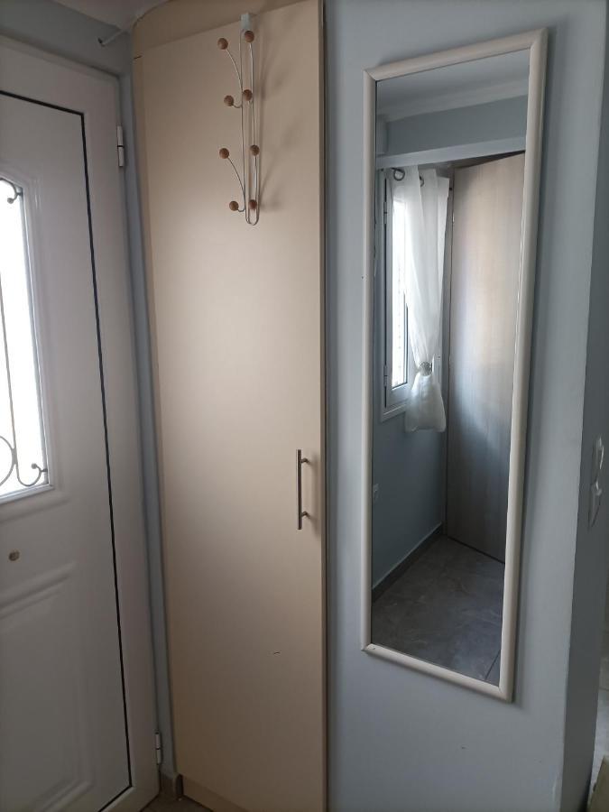 Cozy Studio Apartment Athens Exterior photo